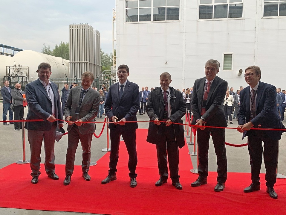 На Борском стекольном заводе запустили линию по производству полированного стекла 1 На Борском стекольном заводе запустили линию по производству полированного стекла 1