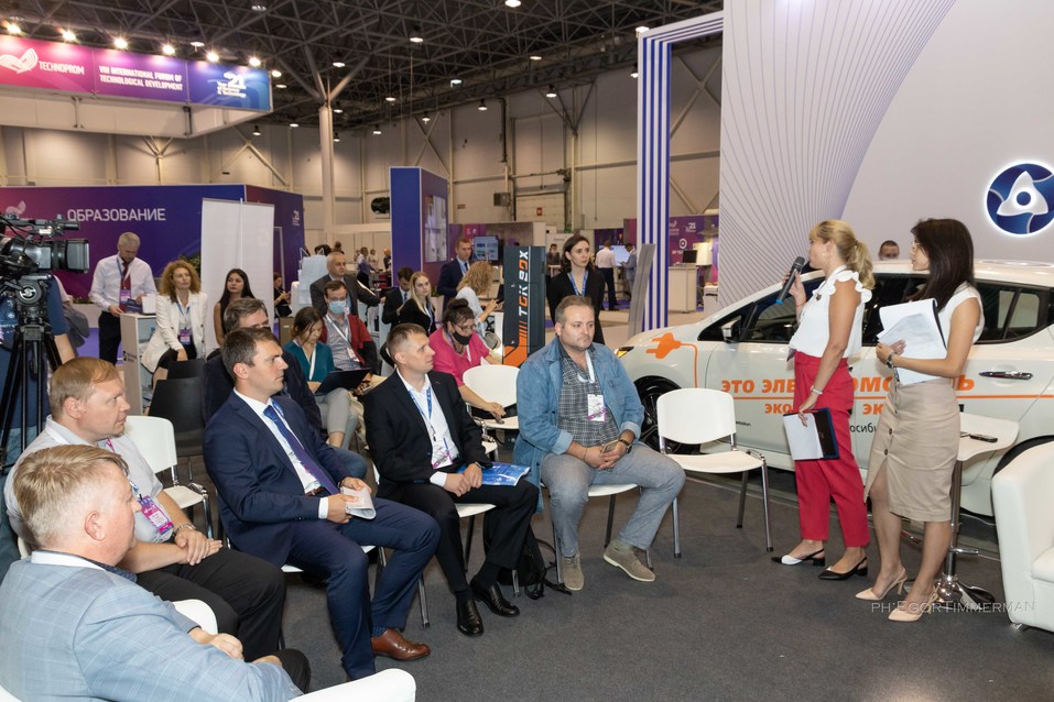 «Кладбище пилотов» vs город технологий. На Технопроме бурно обсудили развитие Новосибирска 18 «Кладбище пилотов» vs город технологий. На Технопроме бурно обсудили развитие Новосибирска 18