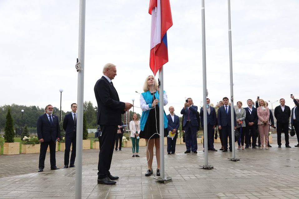 Филиал МГУ имени М.В. Ломоносова открылся в нижегородском Сарове 2 Филиал МГУ имени М.В. Ломоносова открылся в нижегородском Сарове 2