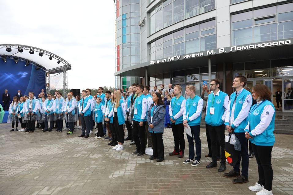 Филиал МГУ имени М.В. Ломоносова открылся в нижегородском Сарове 3 Филиал МГУ имени М.В. Ломоносова открылся в нижегородском Сарове 3