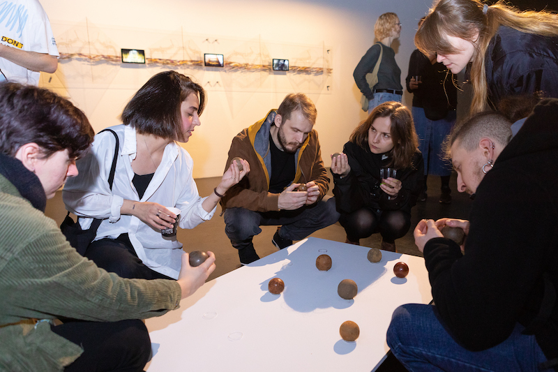 Райффайзенбанк поддержал современное искусcтво на фестивале Ars Electronica в Петербурге
1 Райффайзенбанк поддержал современное искусcтво на фестивале Ars Electronica в Петербурге
1