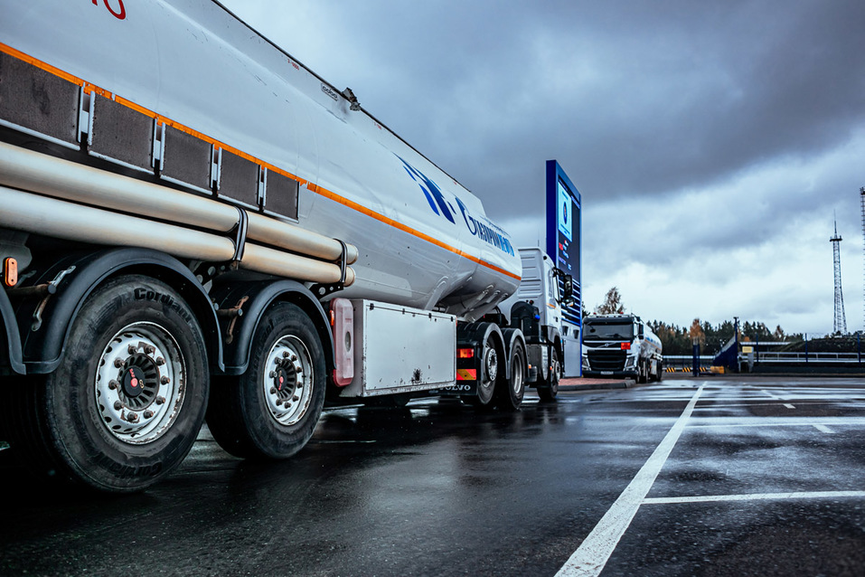 «Газпром нефть» запустила крупнейший топливный терминал на Урале 5 «Газпром нефть» запустила крупнейший топливный терминал на Урале 5