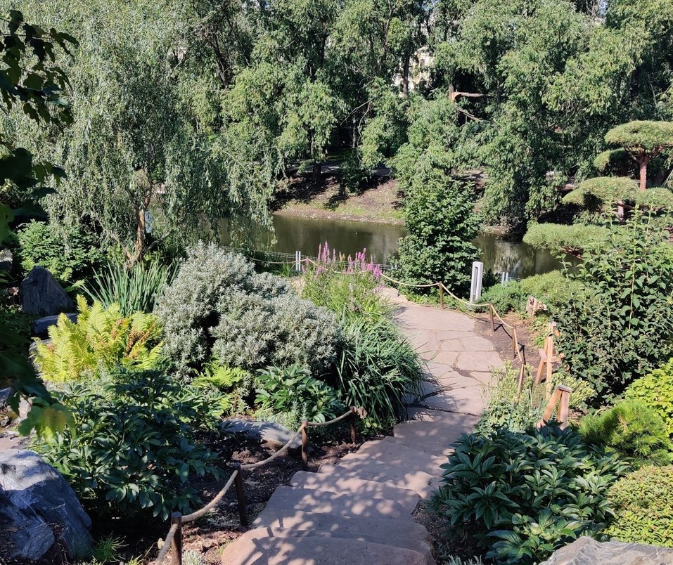 Сад у «Косого дома» завоевал «серебро» на самой известной цветочной выставке в мире 2 Сад у «Косого дома» завоевал «серебро» на самой известной цветочной выставке в мире 2