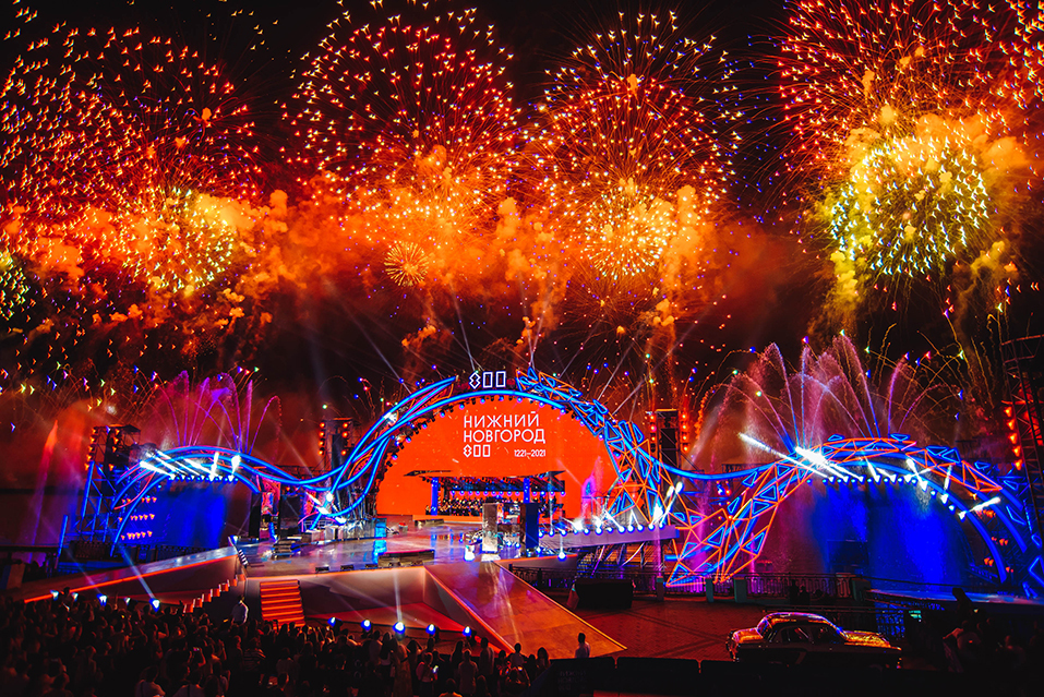 Александр Синелобов: «Мы делаем нереальные вещи»
1 Александр Синелобов: «Мы делаем нереальные вещи»
1