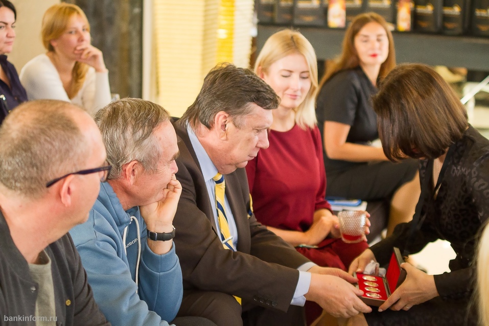 «Покупка ювелирных украшений — это не инвестиции». Как вкладываться в драгметаллы 2 «Покупка ювелирных украшений — это не инвестиции». Как вкладываться в драгметаллы 2