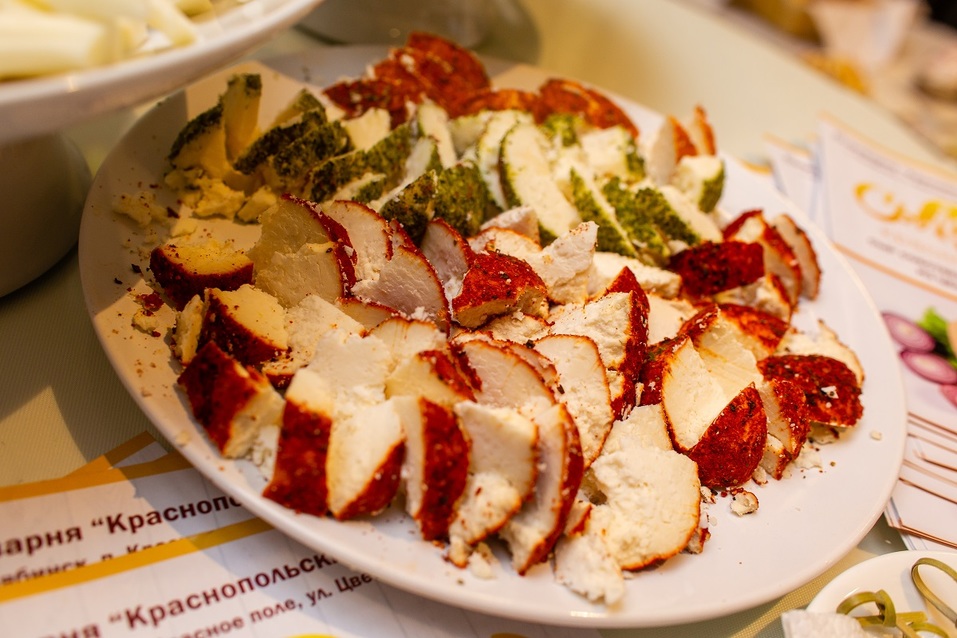 «Краснопольский сыровар»: спрос превысил предложение 14 «Краснопольский сыровар»: спрос превысил предложение 14