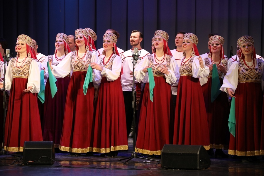 Пластмассовый мир, Парень из преисподней — что приготовил Новосибирск культурный в октябре 2 Пластмассовый мир, Парень из преисподней — что приготовил Новосибирск культурный в октябре 2