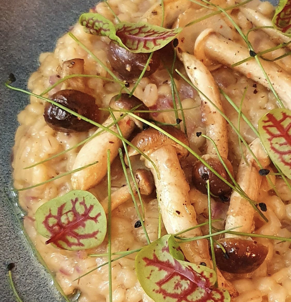 «Прошли времена, когда питаешь себя иллюзиями. Теперь мы просто живем в кайф» 6 «Прошли времена, когда питаешь себя иллюзиями. Теперь мы просто живем в кайф» 6