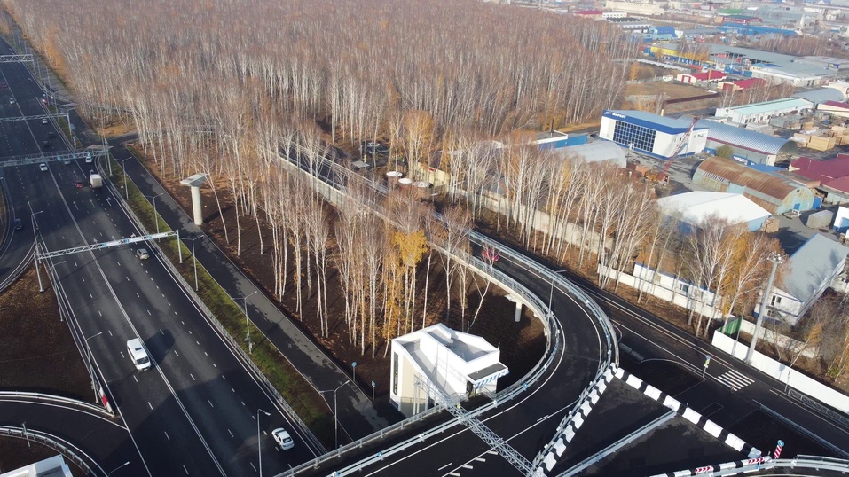 В правительстве области хотят сделать Мельникайте магистралью непрерывного движения на всей протяженности В правительстве области хотят сделать Мельникайте магистралью непрерывного движения на всей протяженности