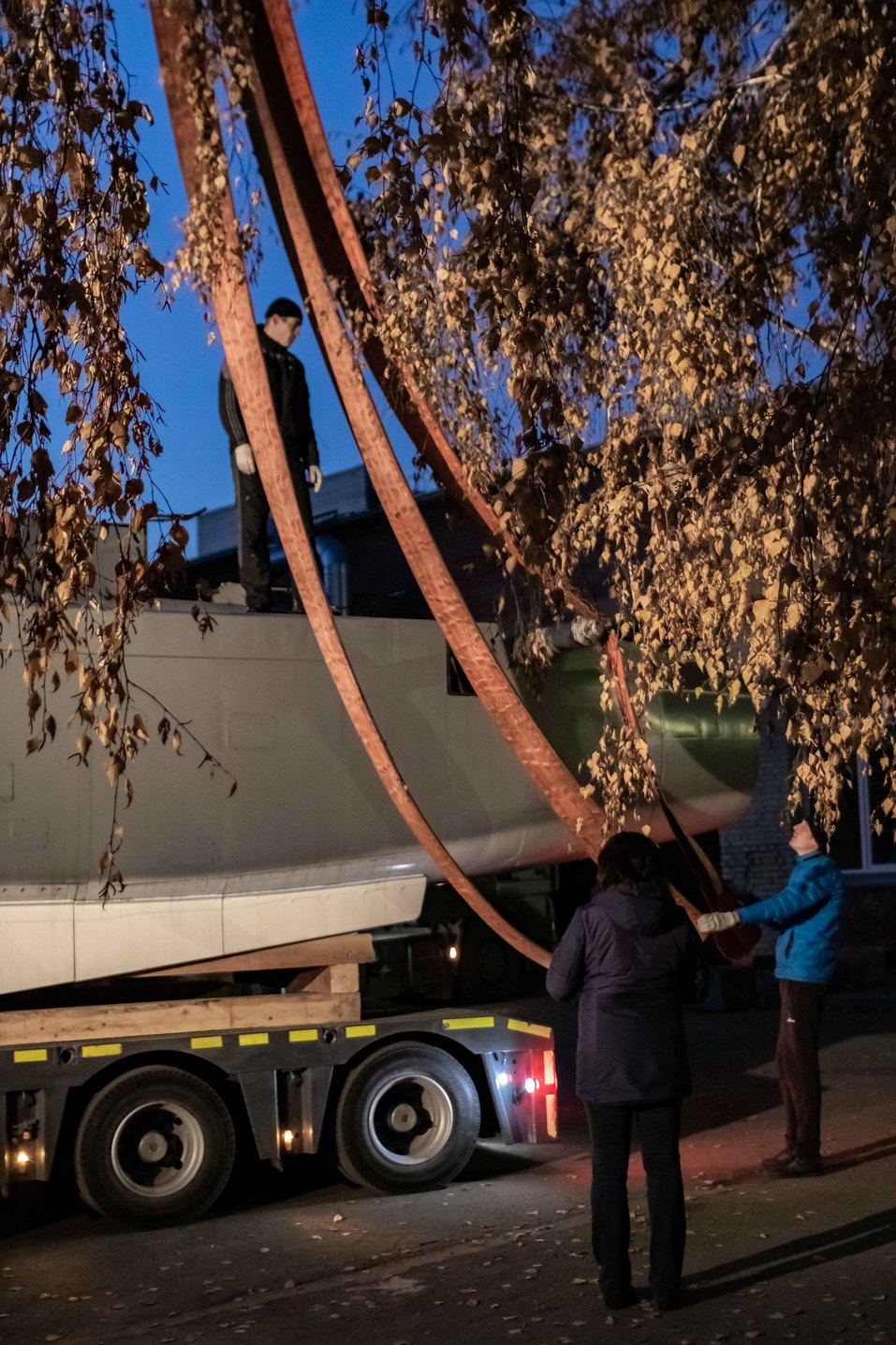 Бизнесмены-выпускники НГТУ подарили вузу самолет «СУ – 24»  14 Бизнесмены-выпускники НГТУ подарили вузу самолет «СУ – 24»  14