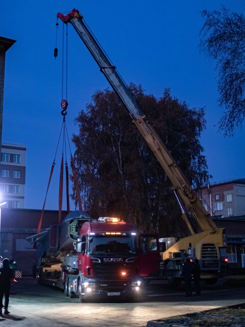 Бизнесмены-выпускники НГТУ подарили вузу самолет «СУ – 24»  17 Бизнесмены-выпускники НГТУ подарили вузу самолет «СУ – 24»  17