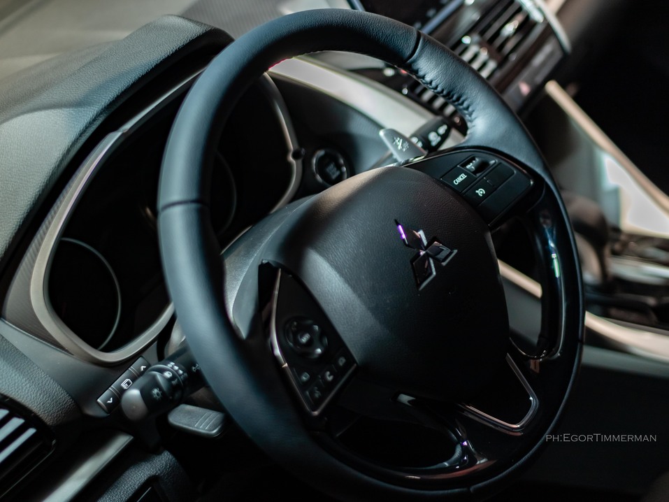 Новый дилерский центр Mitsubishi открылся в Новосибирске 9 Новый дилерский центр Mitsubishi открылся в Новосибирске 9