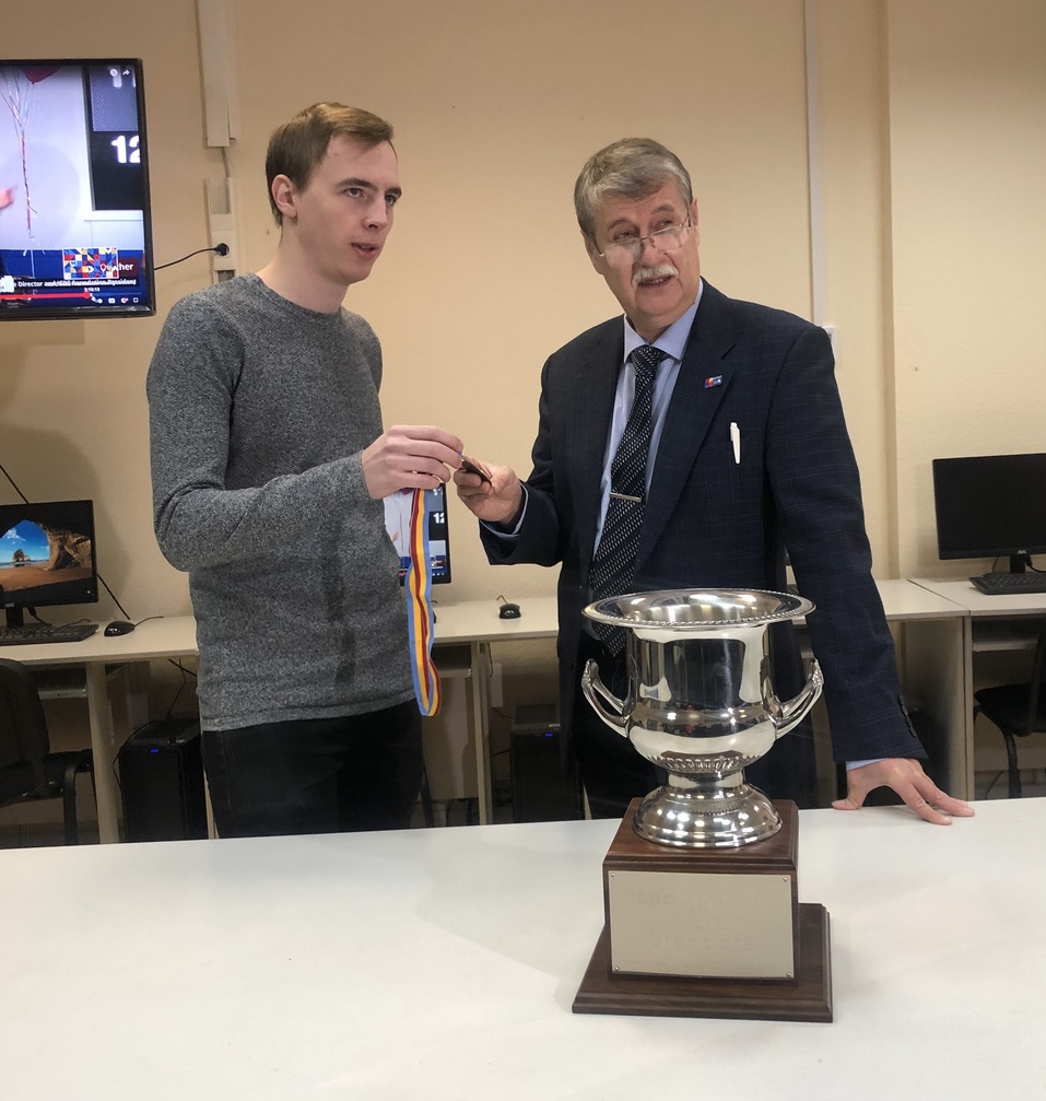 «Азарт, как в любом спорте». Кто и зачем участвует в чемпионатах по IT 3 «Азарт, как в любом спорте». Кто и зачем участвует в чемпионатах по IT 3