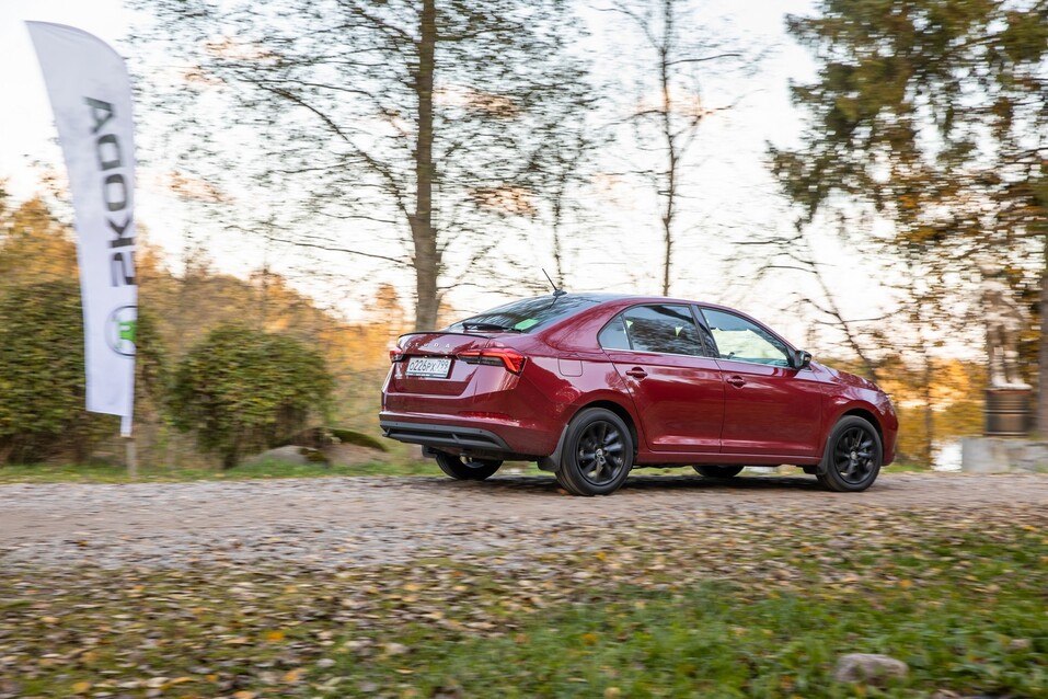 Два дня на пяти автомобилях, или Приключение с Бабушкой Шкодой
2 Два дня на пяти автомобилях, или Приключение с Бабушкой Шкодой
2