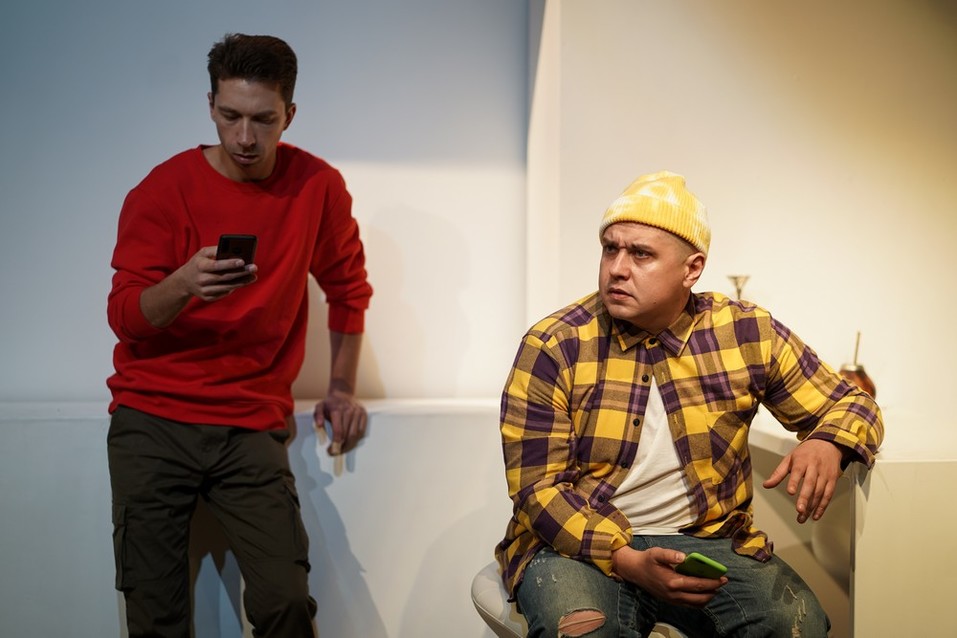 В театре Пушкина перенесли повесть Достоевского в Инстаграм 1 В театре Пушкина перенесли повесть Достоевского в Инстаграм 1