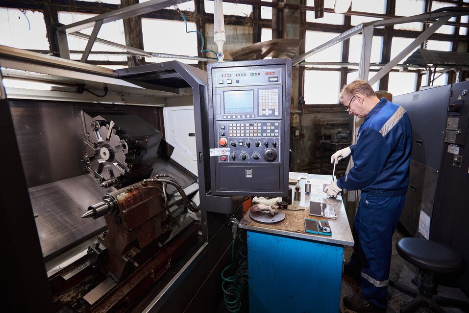 «Думали, какая-то ерунда, кому нужны эти болты в Бангладеше?! А потом позвонил консул»
1 «Думали, какая-то ерунда, кому нужны эти болты в Бангладеше?! А потом позвонил консул»
1