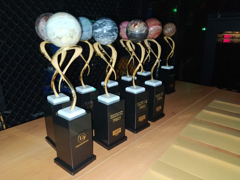 «Вместе нам все под силу, победим и пандемию». Как вручали премию «Человек года — 20/21» 13 «Вместе нам все под силу, победим и пандемию». Как вручали премию «Человек года — 20/21» 13