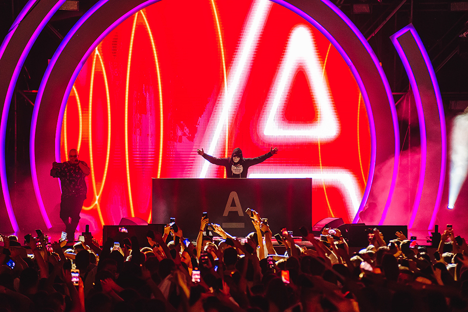 «Мы не просто работаем с бизнесом, мы создаем для предпринимателей идеальные условия» 3 «Мы не просто работаем с бизнесом, мы создаем для предпринимателей идеальные условия» 3