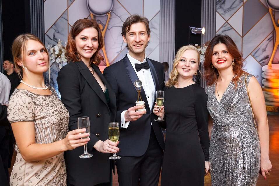 Хороший тон — Black Tie: на премии «Человек года» приветствуется дресс-код 2 Хороший тон — Black Tie: на премии «Человек года» приветствуется дресс-код 2