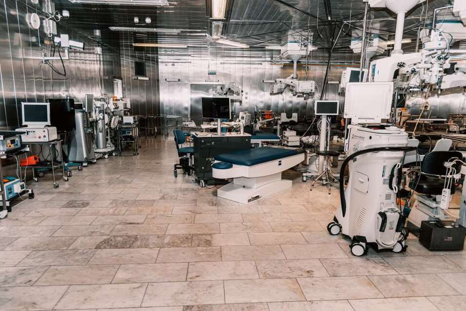 Жители регионов, как крепостные, привязаны к своим больницам. Но лечиться можно в столицах 7 Жители регионов, как крепостные, привязаны к своим больницам. Но лечиться можно в столицах 7