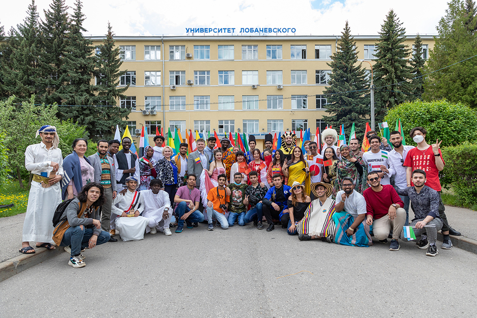 «Внимание и индивидуальный подход». Проректор ННГУ о работе с иностранными студентами 3 «Внимание и индивидуальный подход». Проректор ННГУ о работе с иностранными студентами 3