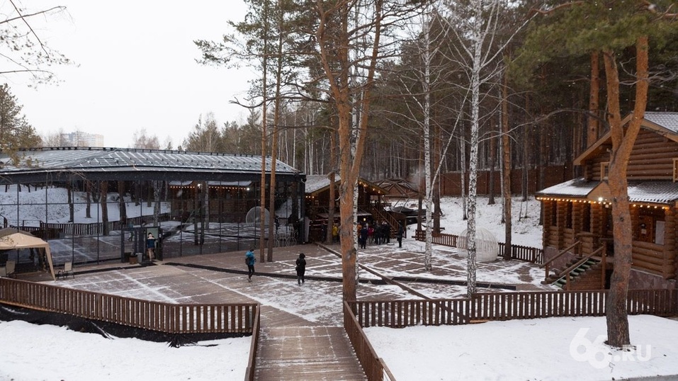 Территория терм на Уктусе. Фото: Антон Буценко, 66.RU Территория терм на Уктусе. Фото: Антон Буценко, 66.RU