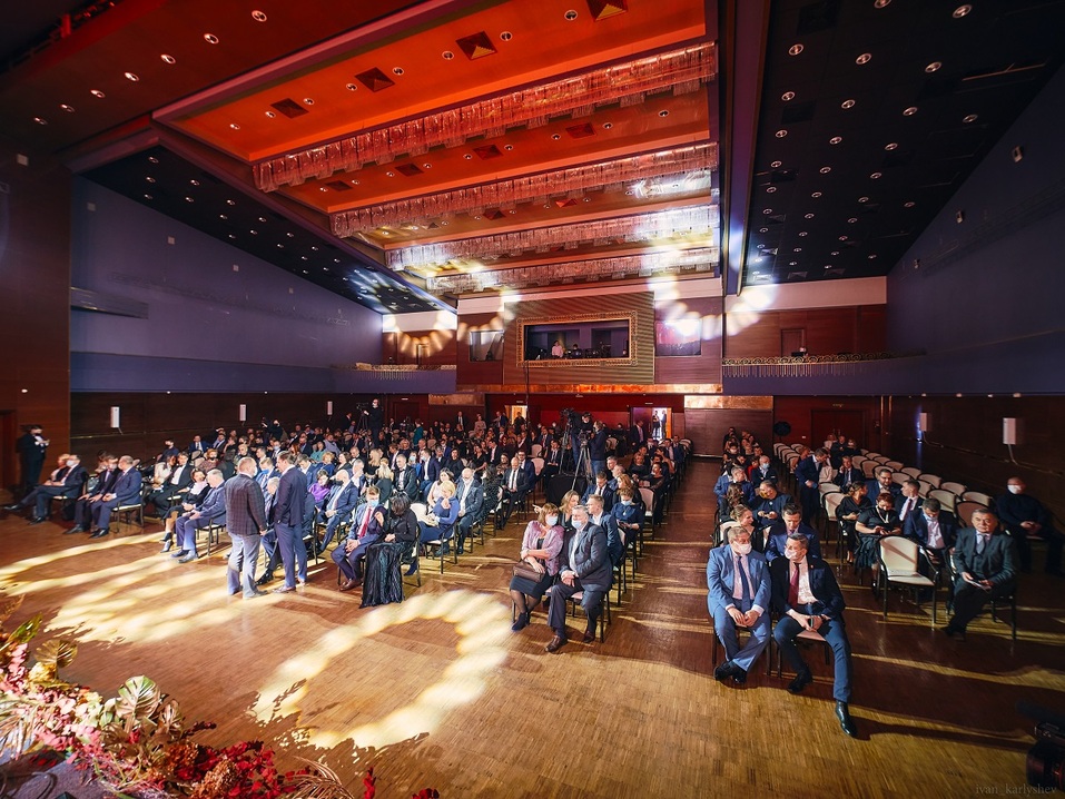 Имена победителей ХI премии «Человек года -2021» станут известны 9 декабря 2 Имена победителей ХI премии «Человек года -2021» станут известны 9 декабря 2