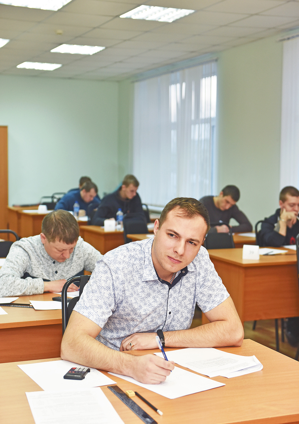 4 декабря в АО «АПЗ» состоялся конкурс профессионального мастерства «Инженер года» 1 4 декабря в АО «АПЗ» состоялся конкурс профессионального мастерства «Инженер года» 1