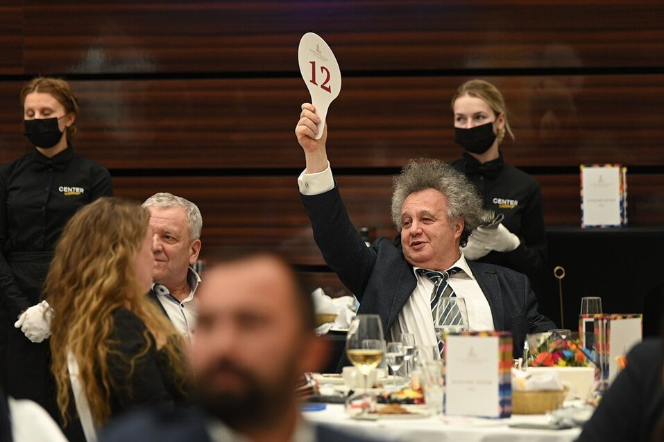 «Екатерининская ассамблея»: уникальная коллекция зажигалок Высоцкого и рекорд по сборам 17 «Екатерининская ассамблея»: уникальная коллекция зажигалок Высоцкого и рекорд по сборам 17