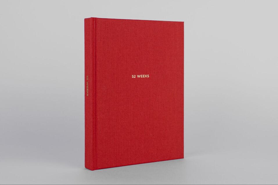 Что читать и куда писать в течение года? 11 лучших книг-ежедневников на 2022 год 6 Что читать и куда писать в течение года? 11 лучших книг-ежедневников на 2022 год 6