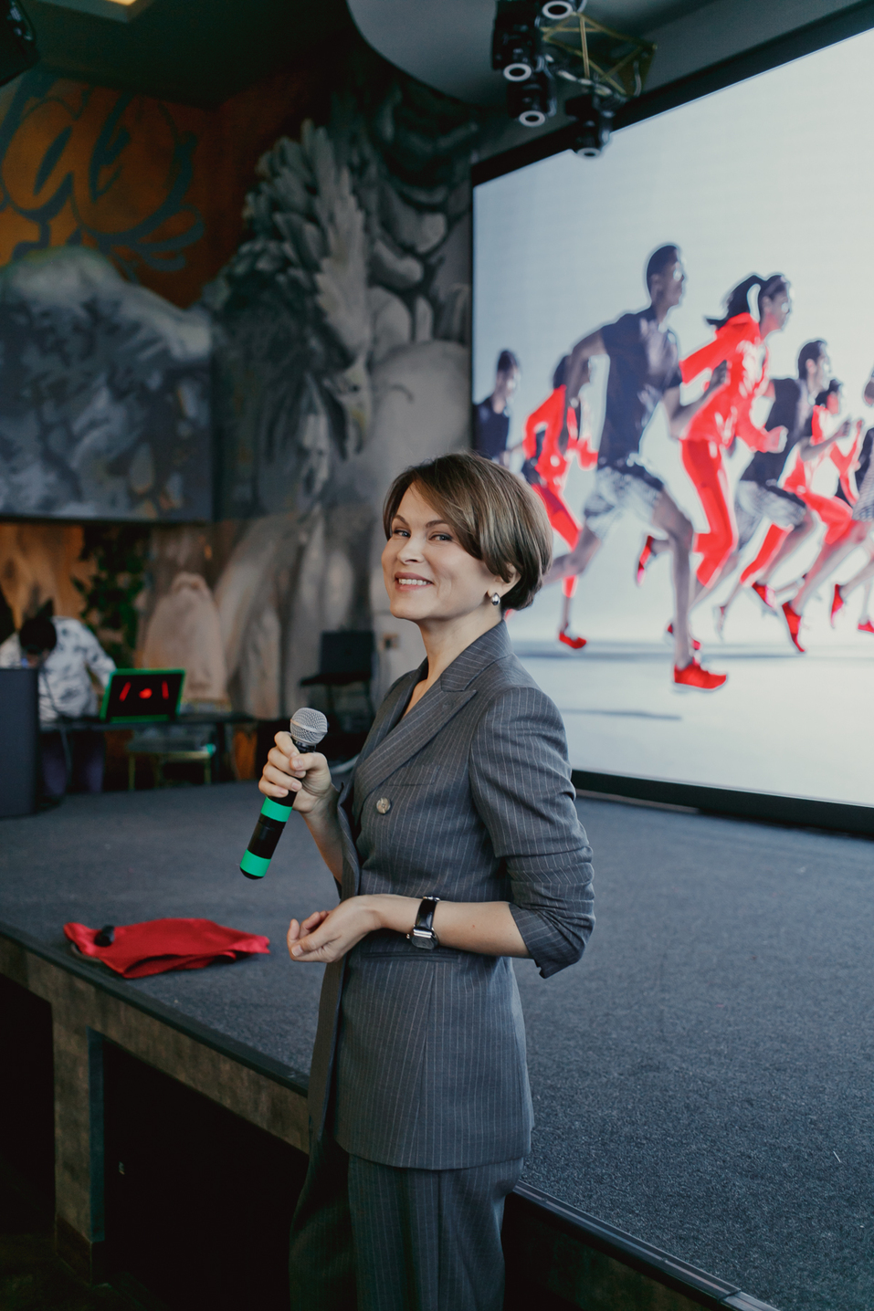 Годный контент, формула успеха, пилотный проект в пандемию. Главное с бизнес-завтрака DK 2 Годный контент, формула успеха, пилотный проект в пандемию. Главное с бизнес-завтрака DK 2