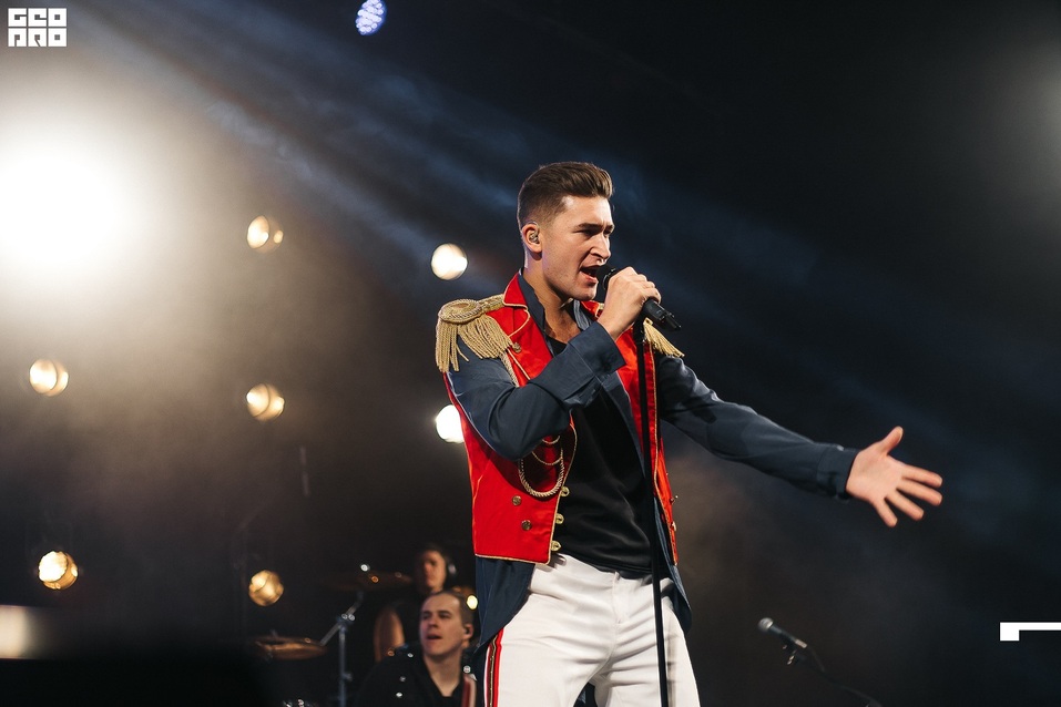 Легендарные рок-хиты Queen: гастроли по графику 6 Легендарные рок-хиты Queen: гастроли по графику 6