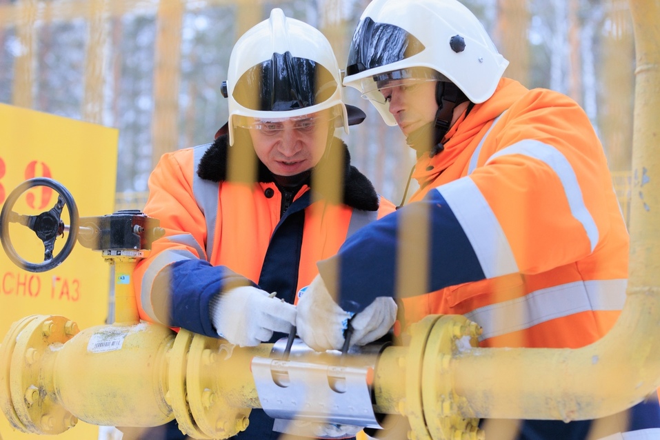 Меня не пугают ни волны, ни ветер: как работают слесари подземных газовых сетей 15 Меня не пугают ни волны, ни ветер: как работают слесари подземных газовых сетей 15