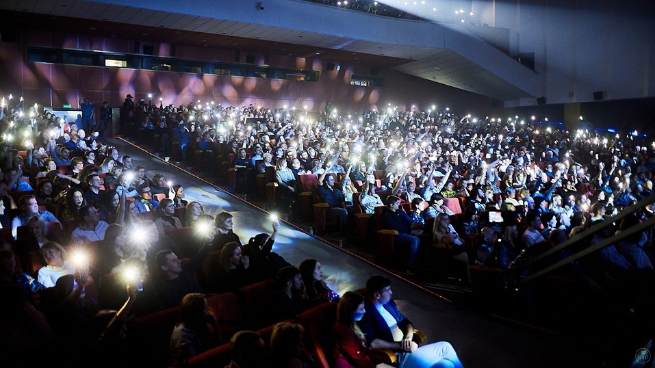 Легендарные рок-хиты Queen — в Челябинске 5 Легендарные рок-хиты Queen — в Челябинске 5