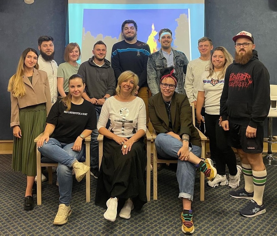 Челябинский ресторатор Татьяна Мизюрина: «Начальник должен быть непредсказуемым»
2 Челябинский ресторатор Татьяна Мизюрина: «Начальник должен быть непредсказуемым»
2