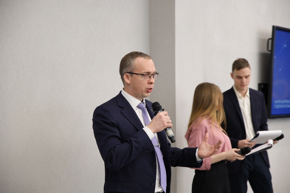 «Это проект будущего». Студенты УрФУ сделают «умными» новые кампусы университета
2 «Это проект будущего». Студенты УрФУ сделают «умными» новые кампусы университета
2