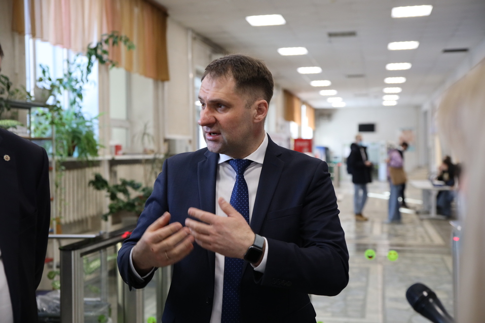 «Это проект будущего». Студенты УрФУ сделают «умными» новые кампусы университета
1 «Это проект будущего». Студенты УрФУ сделают «умными» новые кампусы университета
1