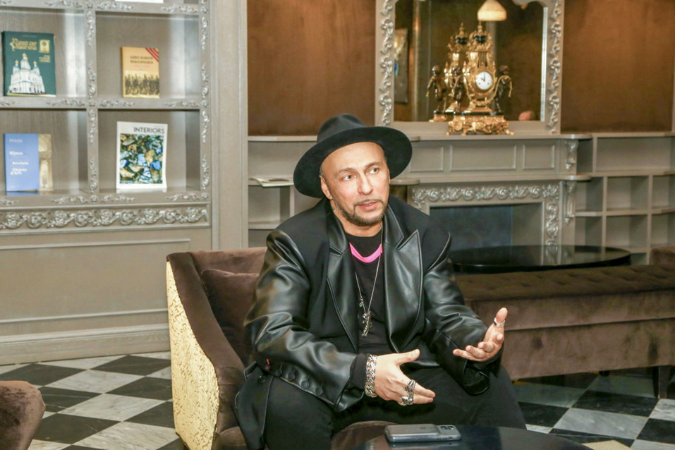 Я родился на Байконуре, у меня полет масштабный – Игорь Гуляев 2 Я родился на Байконуре, у меня полет масштабный – Игорь Гуляев 2