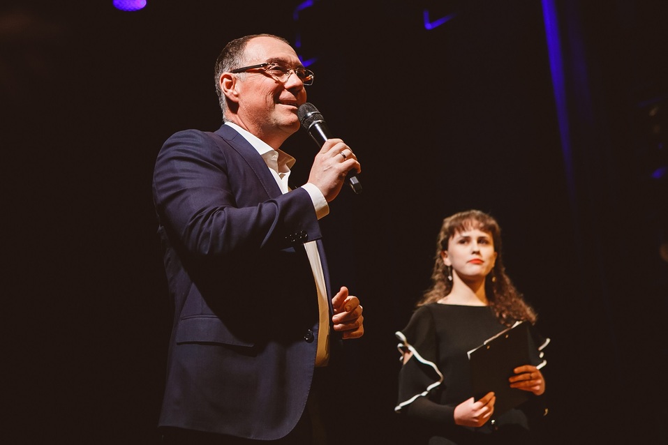 Необычный подарок к весеннему празднику получили челябинские врачи 1 Необычный подарок к весеннему празднику получили челябинские врачи 1