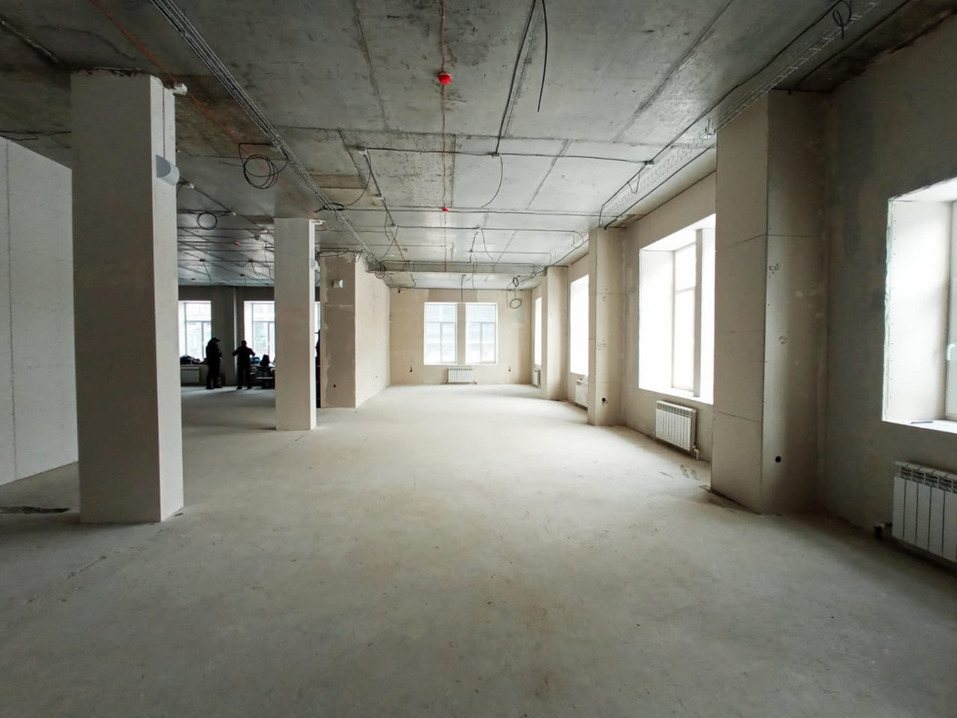 В центре Челябинска за 100 млн рублей продают исторический особняк 2 В центре Челябинска за 100 млн рублей продают исторический особняк 2