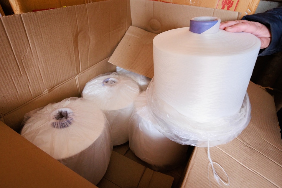 Полиэфирная нить Полиэфирная нить