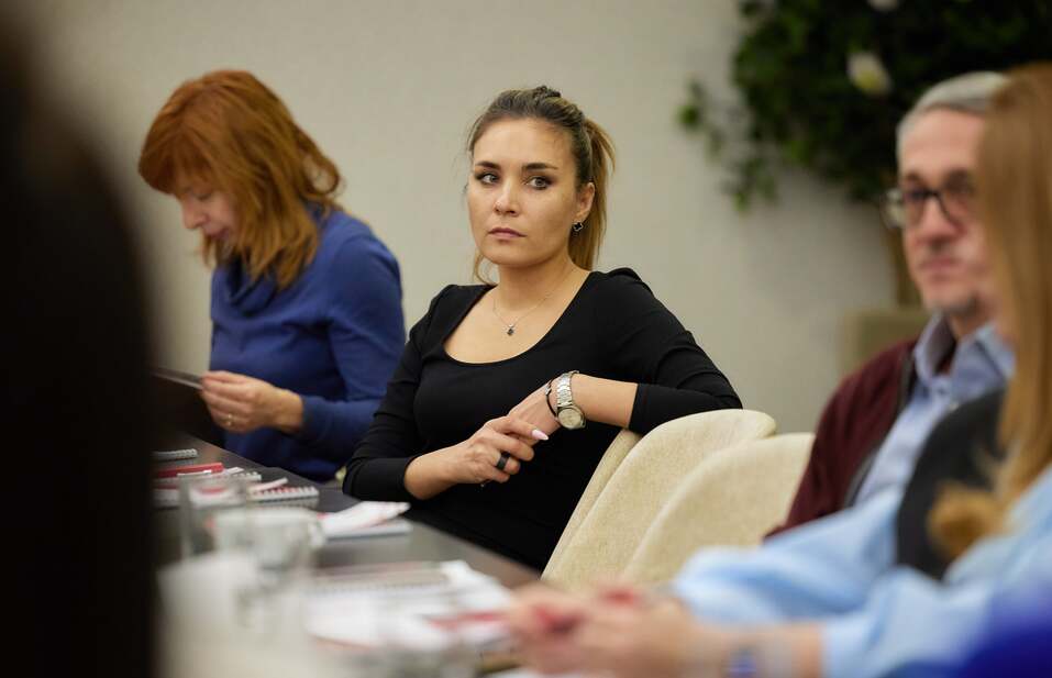 Через год все должно устаканиться. Но этот год нужно как-то прожить. Бизнес — об экономике 20 Через год все должно устаканиться. Но этот год нужно как-то прожить. Бизнес — об экономике 20