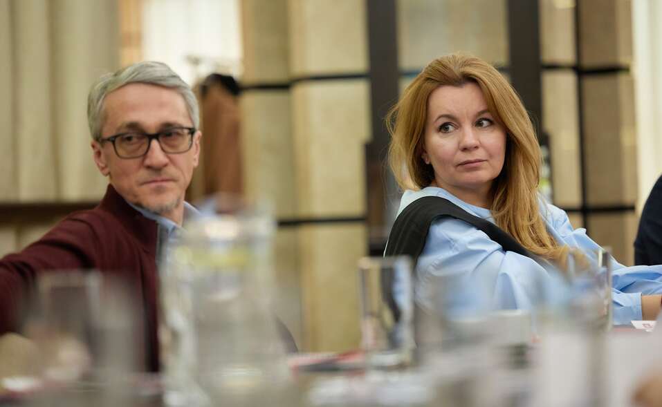 Через год все должно устаканиться. Но этот год нужно как-то прожить. Бизнес — об экономике 23 Через год все должно устаканиться. Но этот год нужно как-то прожить. Бизнес — об экономике 23