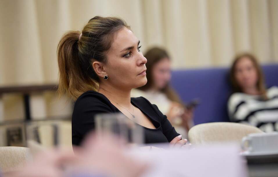 Через год все должно устаканиться. Но этот год нужно как-то прожить. Бизнес — об экономике 28 Через год все должно устаканиться. Но этот год нужно как-то прожить. Бизнес — об экономике 28