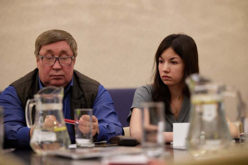 Через год все должно устаканиться. Но этот год нужно как-то прожить. Бизнес — об экономике 31 Через год все должно устаканиться. Но этот год нужно как-то прожить. Бизнес — об экономике 31