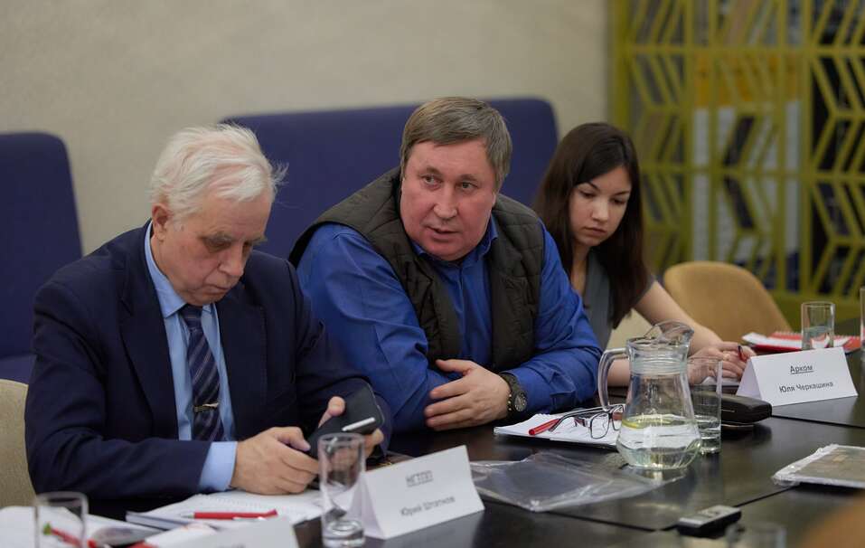 Через год все должно устаканиться. Но этот год нужно как-то прожить. Бизнес — об экономике 10 Через год все должно устаканиться. Но этот год нужно как-то прожить. Бизнес — об экономике 10