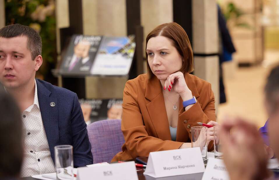 Через год все должно устаканиться. Но этот год нужно как-то прожить. Бизнес — об экономике 11 Через год все должно устаканиться. Но этот год нужно как-то прожить. Бизнес — об экономике 11