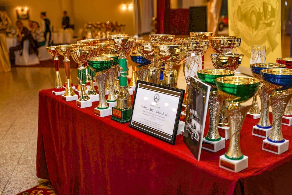 Уральский ювелирный бренд стал партнером столичной гонки исторических автомобилей 5 Уральский ювелирный бренд стал партнером столичной гонки исторических автомобилей 5