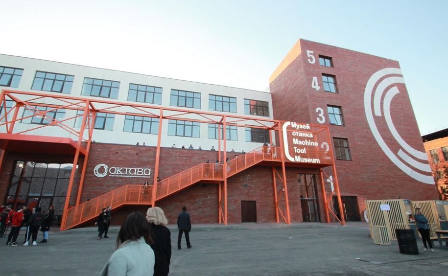 «Русское промышленное — это новый секс»: как Челябинску перестать стыдиться своих заводов? 7