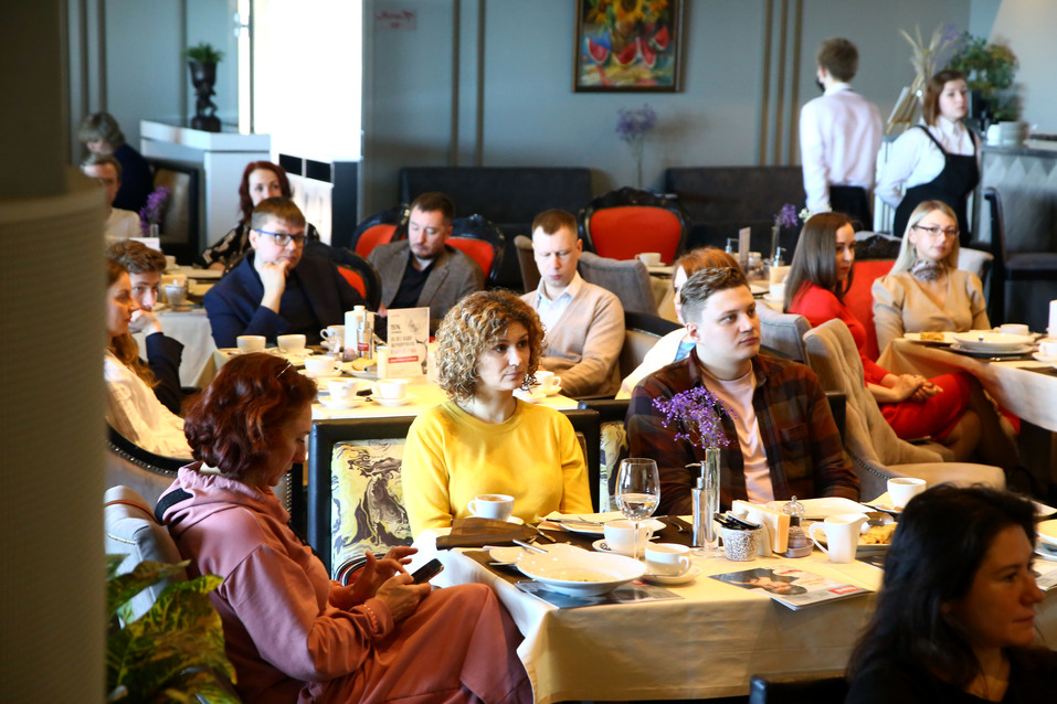 Совершаем ошибки, делаем выводы, двигаемся вперед. Что еще обсудили на бизнес-завтраке DK 5 Совершаем ошибки, делаем выводы, двигаемся вперед. Что еще обсудили на бизнес-завтраке DK 5